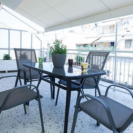 Modern 1 Bd Balcony Apt Near Metro In Kato Patisia Атина Екстериор снимка
